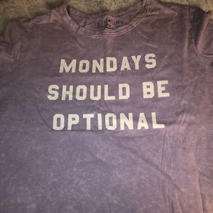 Size L cropped shirt